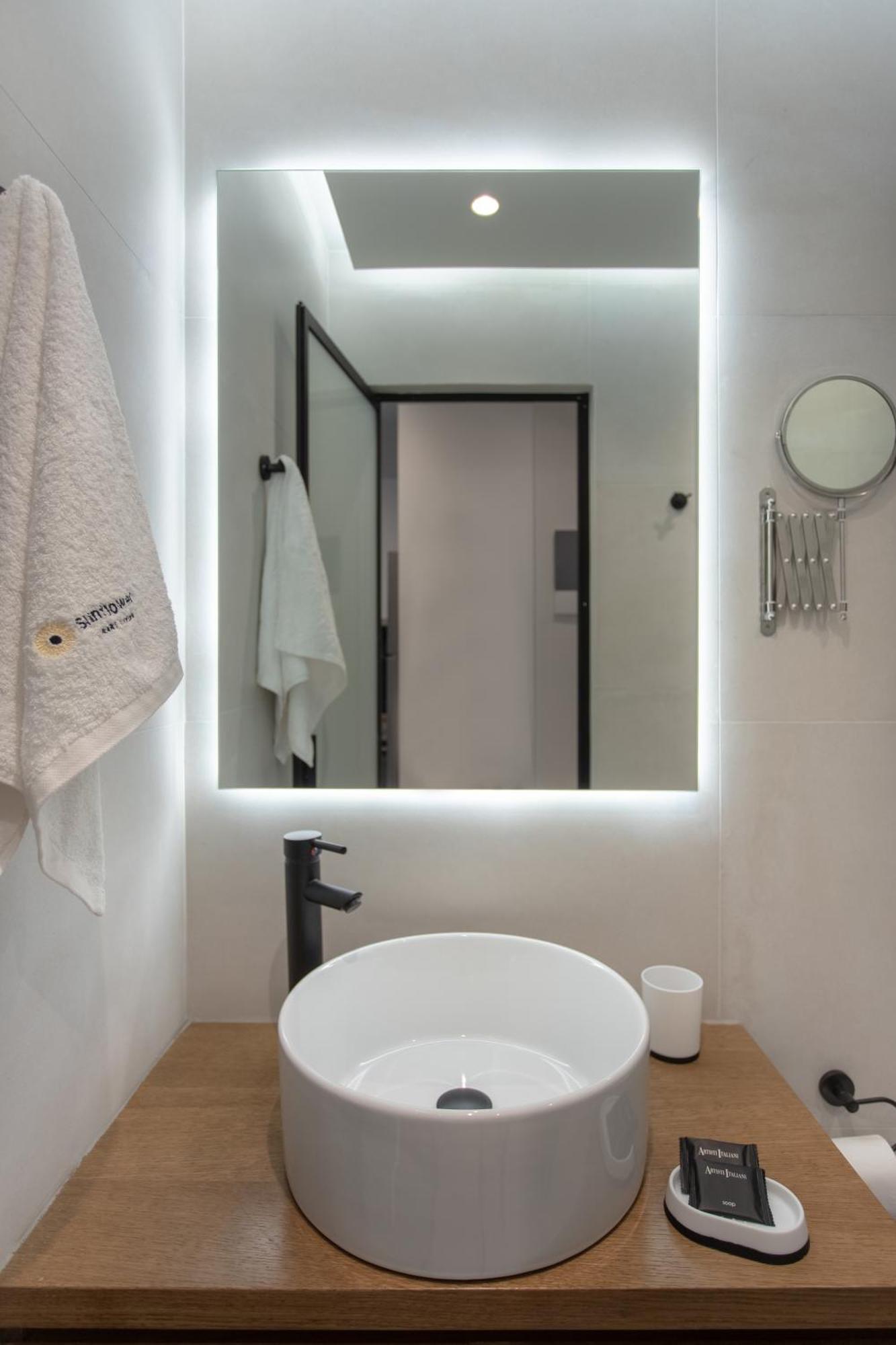 Sunflower Smartliving Suites Kandiye Dış mekan fotoğraf